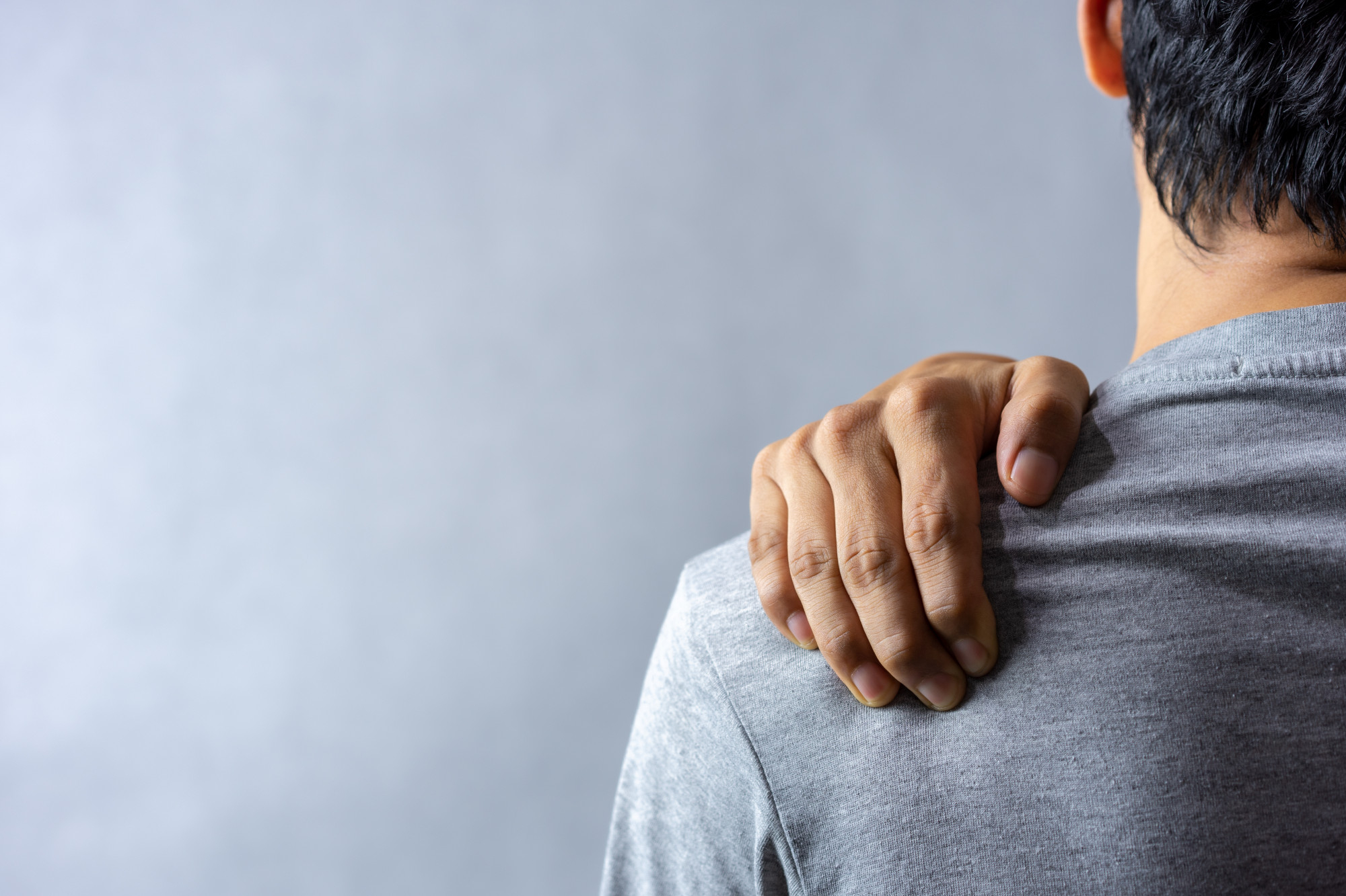 Shoulder pain treated with Regenexx-SD